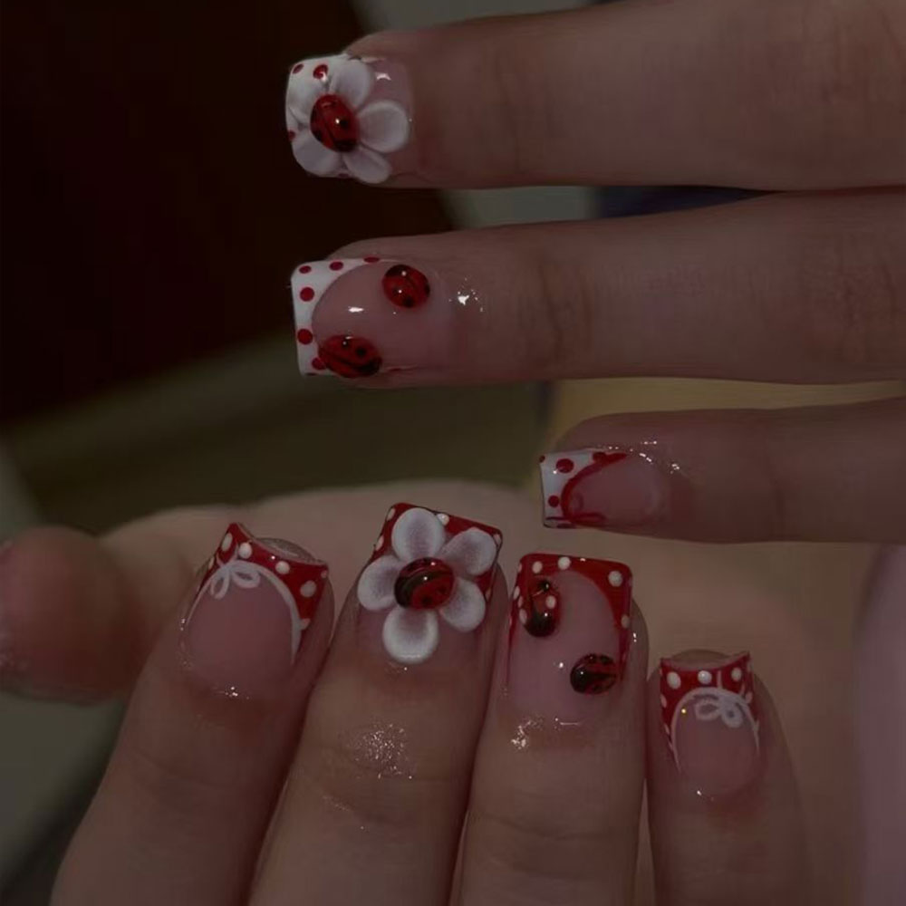 Nail Art Halal - 24 ชิ้นต่อชุด สติ๊กเกอร์ตกแต่งเล็บลายดอกไม้ 3D รูปทรงสี่เหลี่ยม ลายจุด