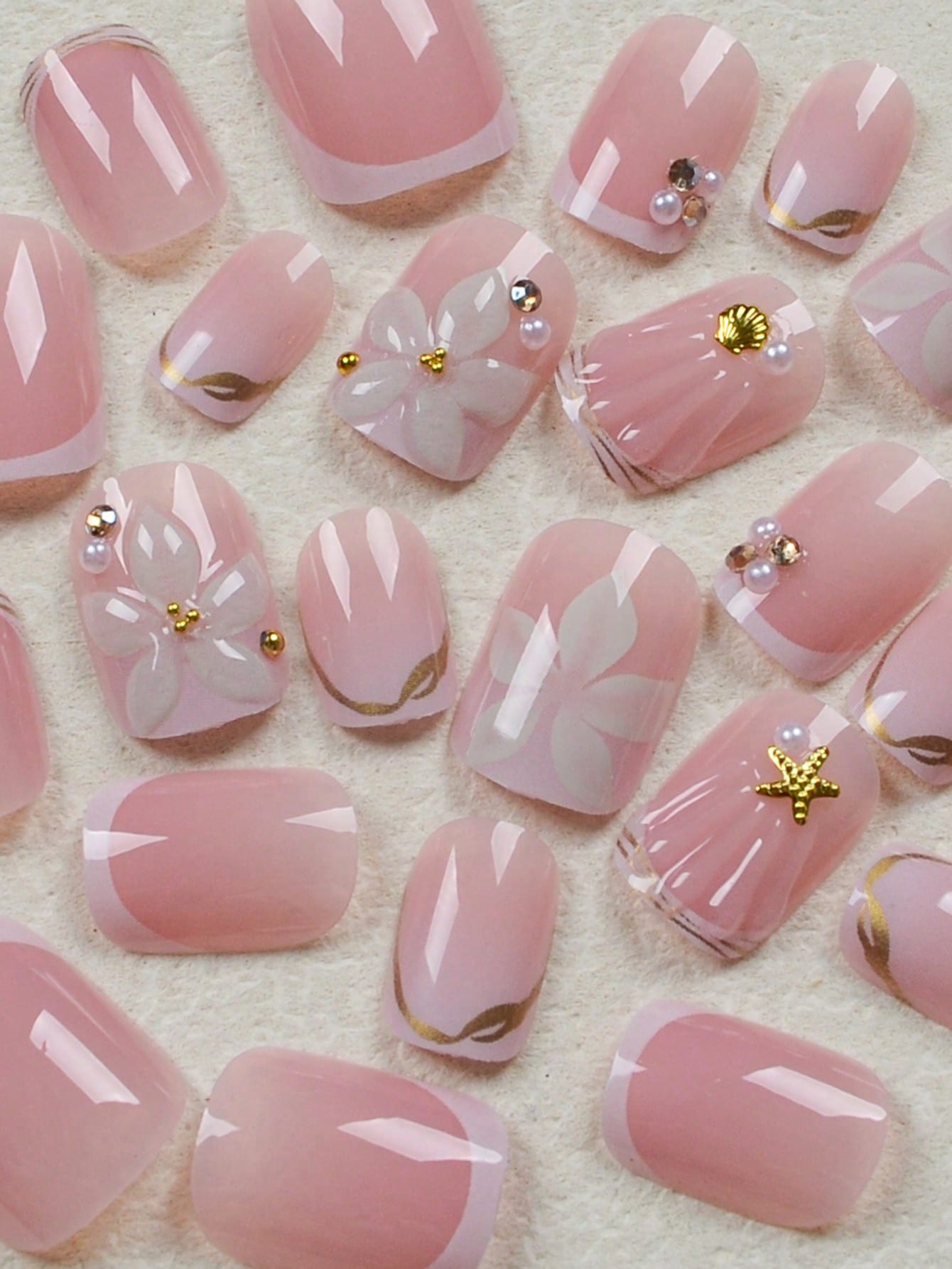 ชุดเล็บปลอมอะคริลิคแบบกดติด 24 - Nail Art Halal บทวิจารณ์และราคา