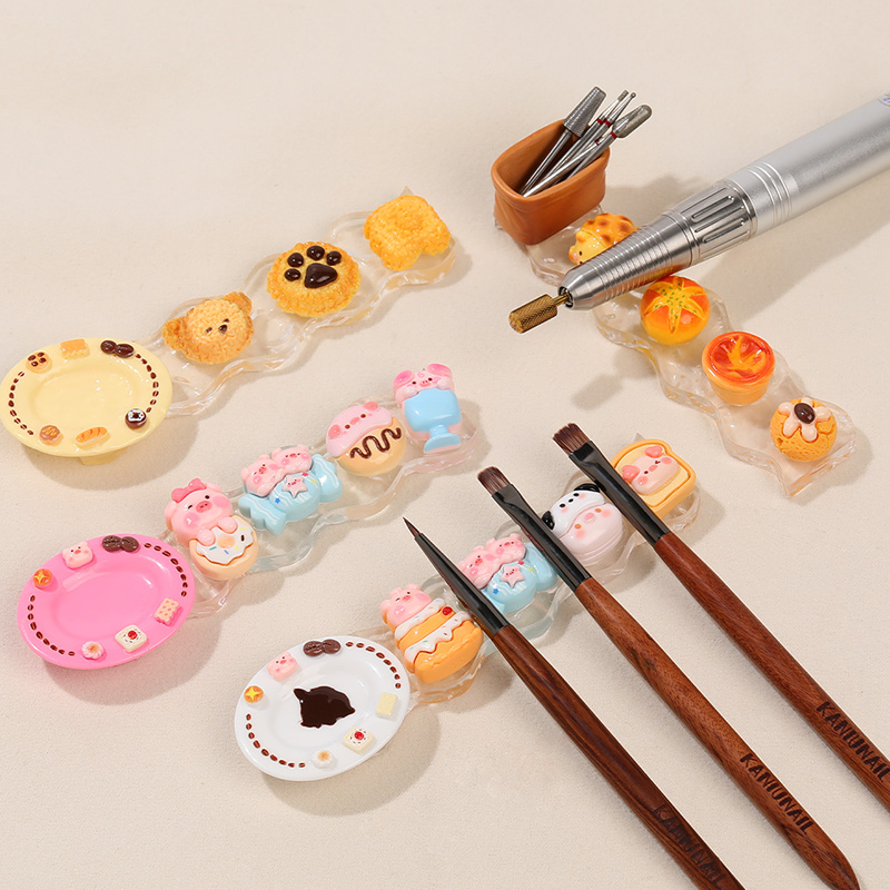 ที่ใส่แปรงทำเล็บรูปสัตว์น่ารัก - Nail Art Vector บทวิจารณ์และราคา