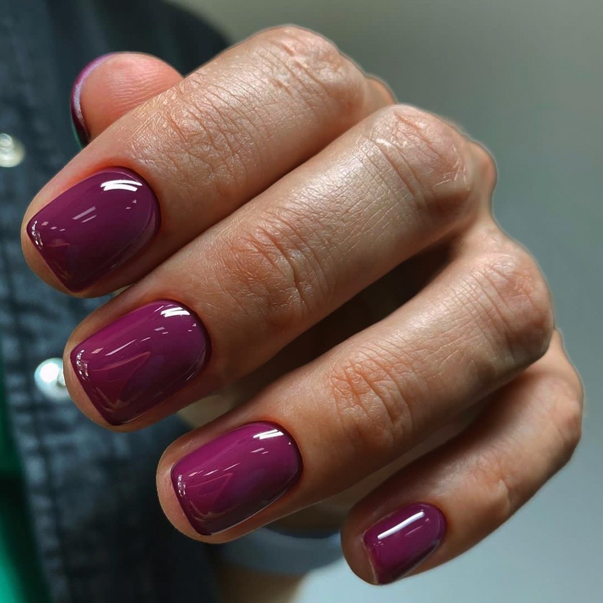 เล็บปลอมสีพื้นแบบสั้นสไตล์ฝรั่ - Nail Art Simple Elegant บทวิจารณ์และราคา