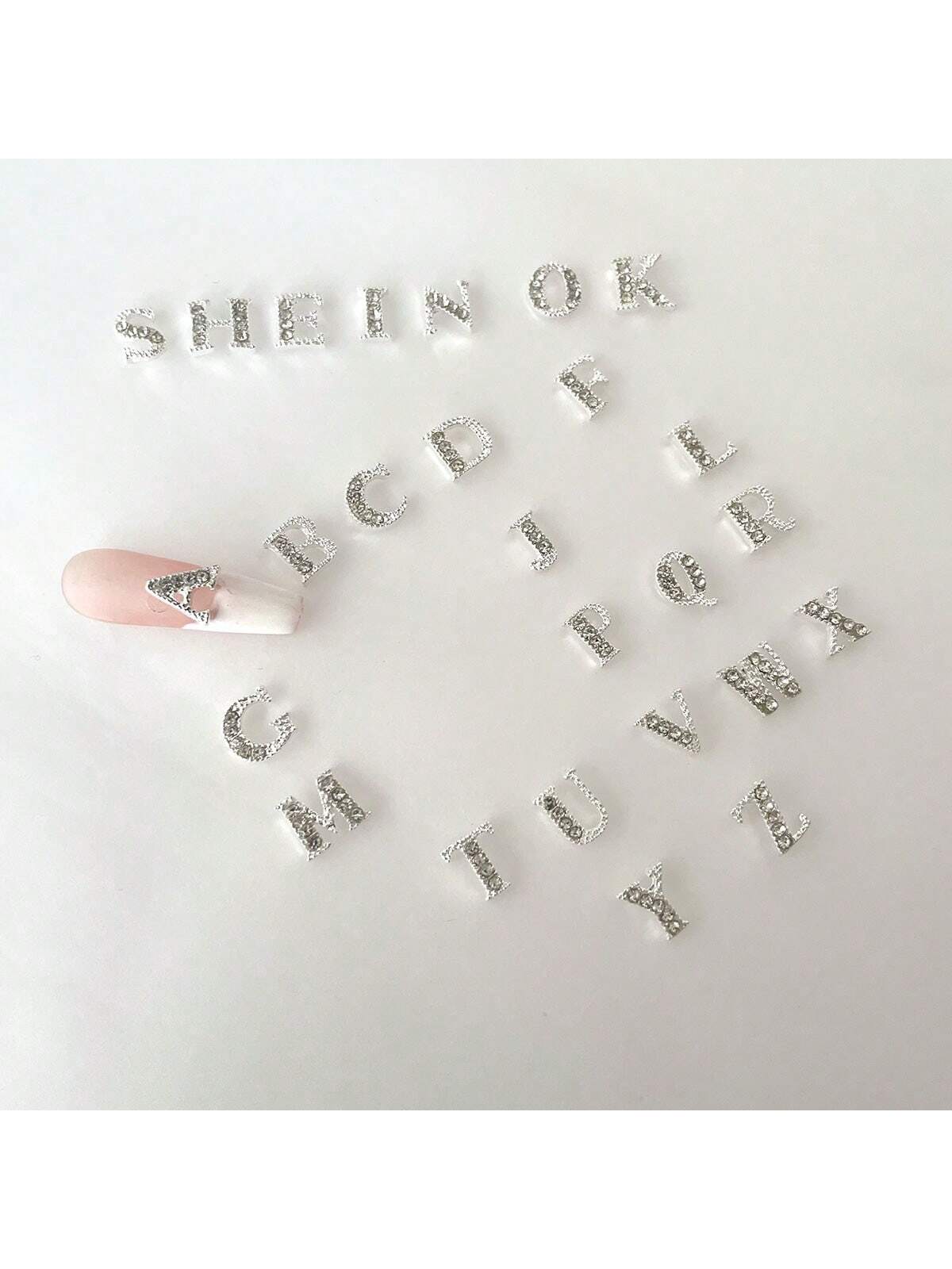 26 ชิ้น/แพ็ค A ถึง Z ตัวอักษรร - Nail Art Zone บทวิจารณ์และราคา
